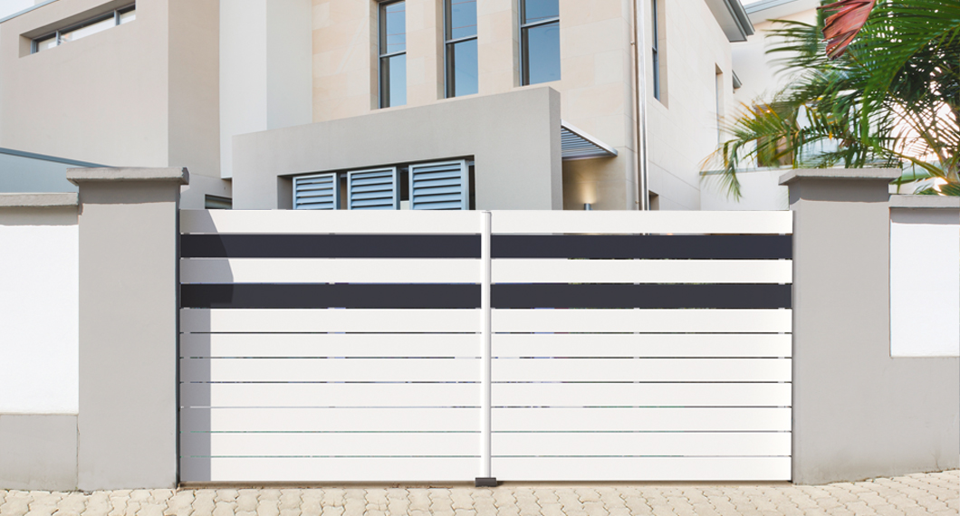 Le sur mesure pour votre portail PVC, demandez conseil à nos experts Charuel